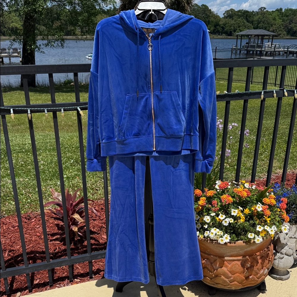 TRUTH by Republic Royal Blue Velour Hoodie & Wide-Leg Pants Set